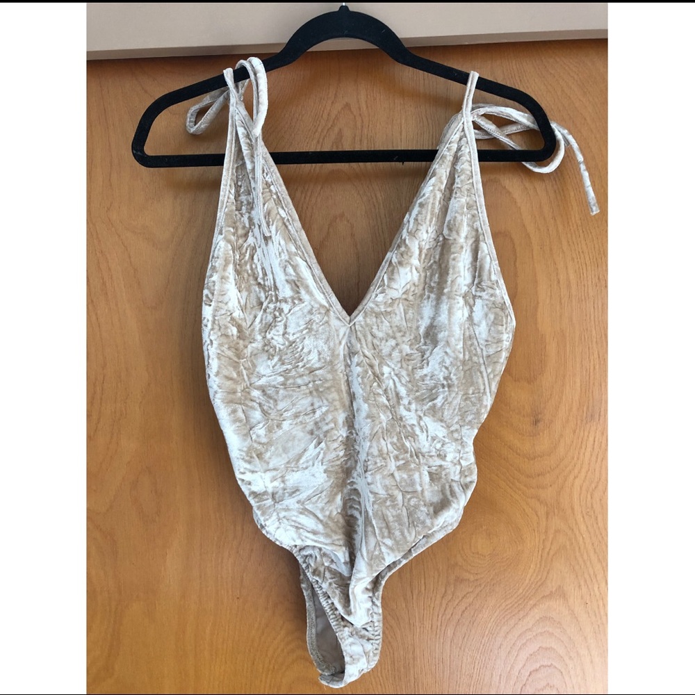 Velvet deep V Bodysuit